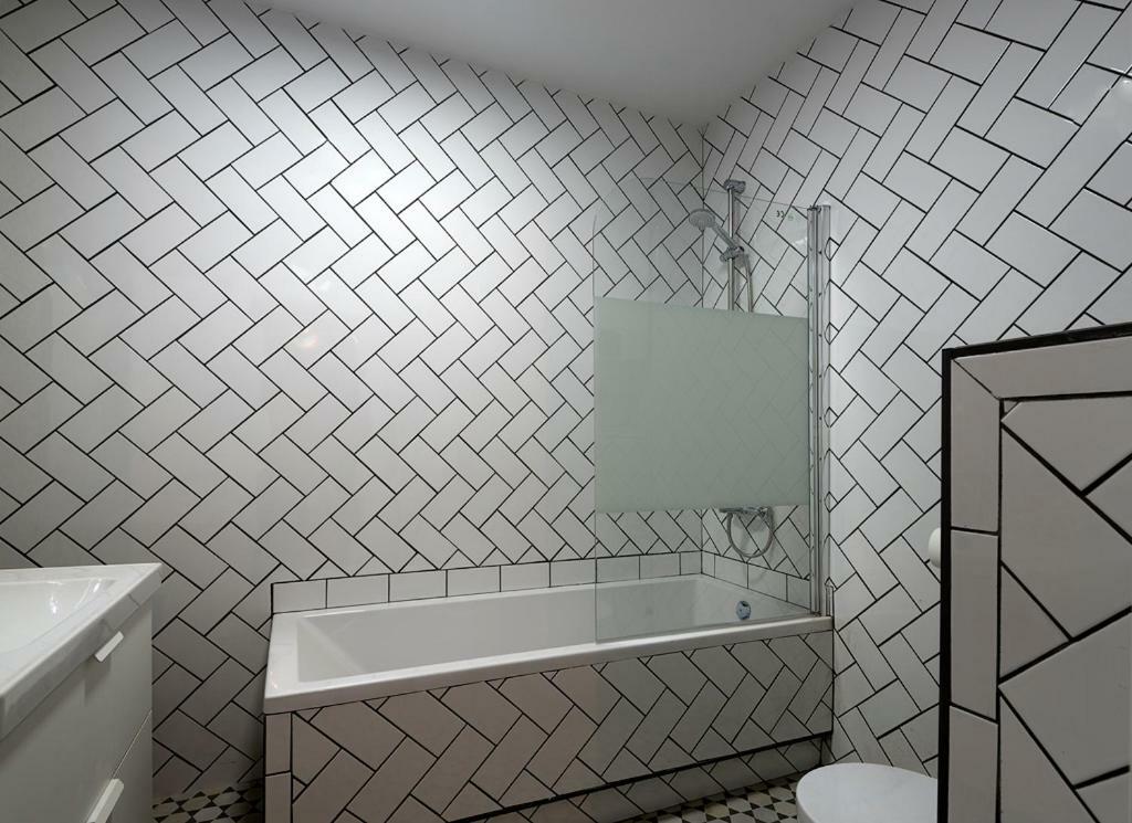 12 Carrer Del Bisbe Apartment *