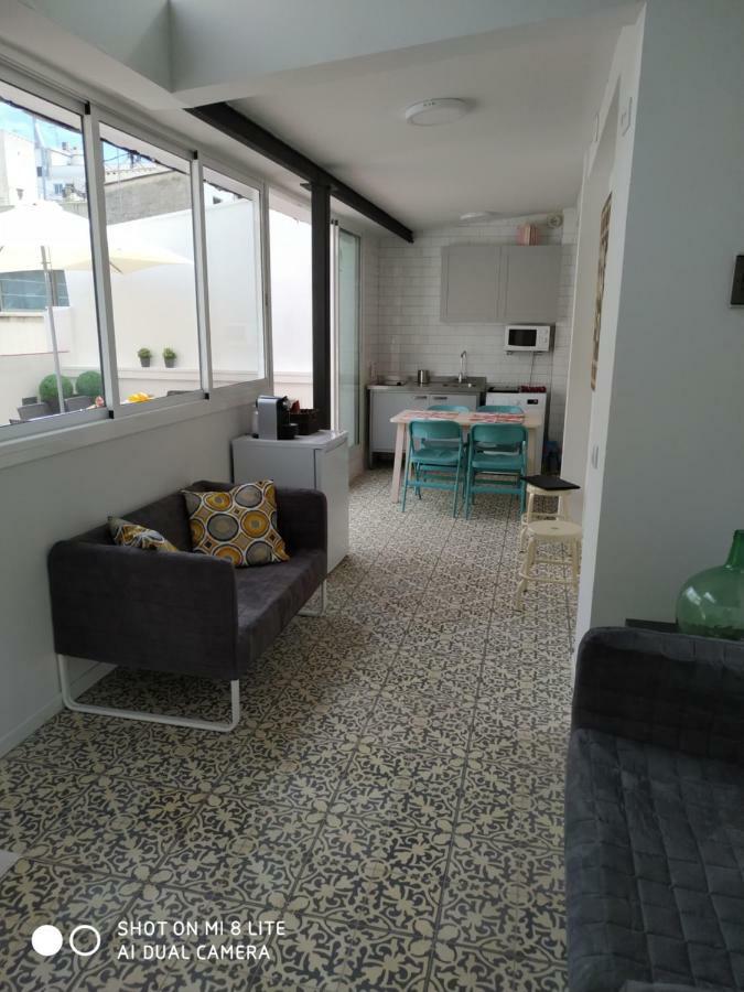 12 Carrer Del Bisbe Apartment