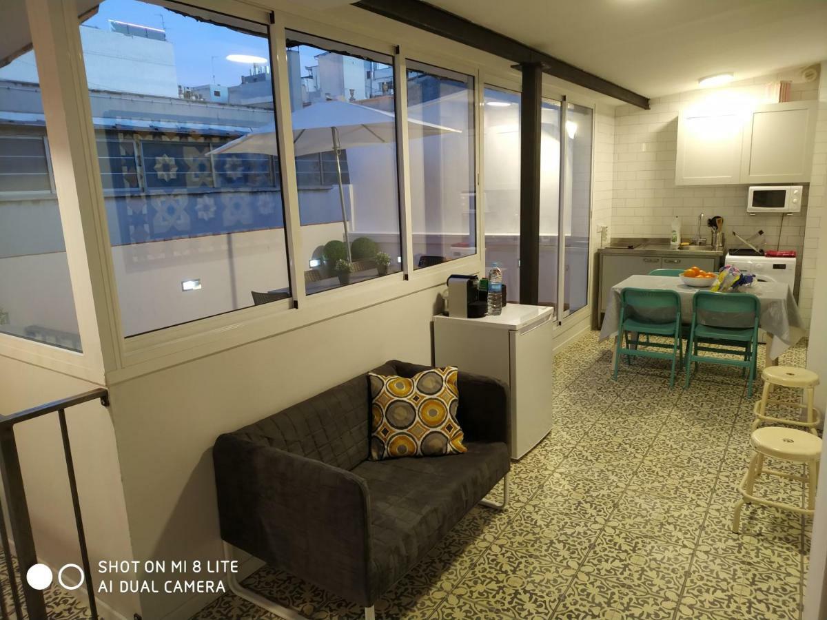 12 Carrer Del Bisbe Apartment